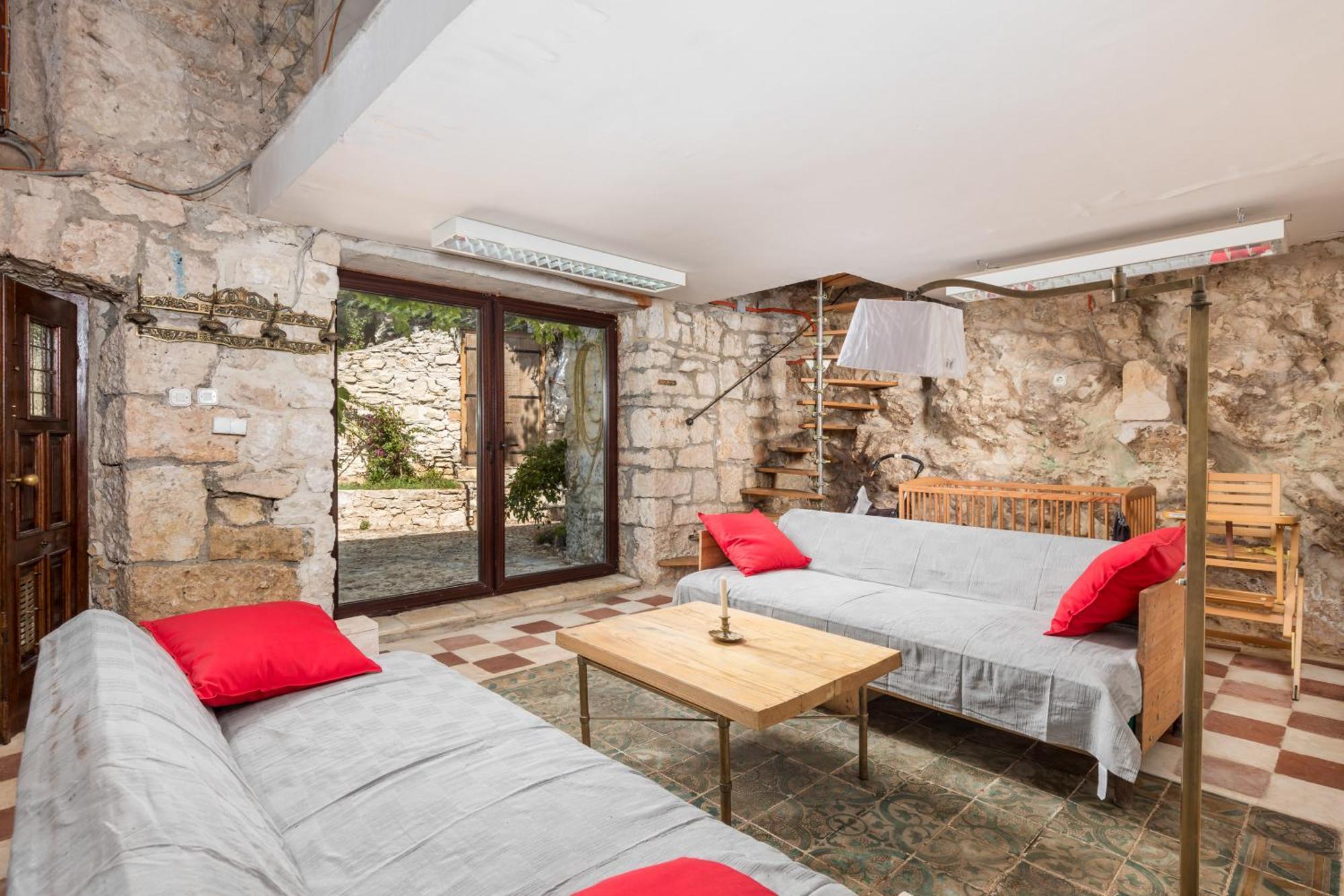 Holiday House Cave Romana Pula Exterior photo