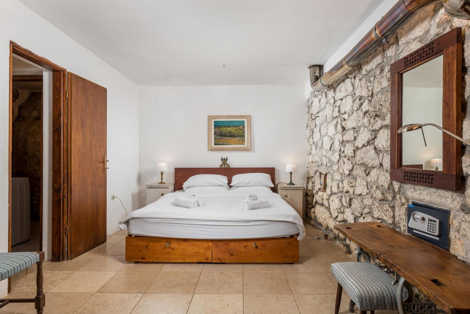 Holiday House Cave Romana Pula Exterior photo