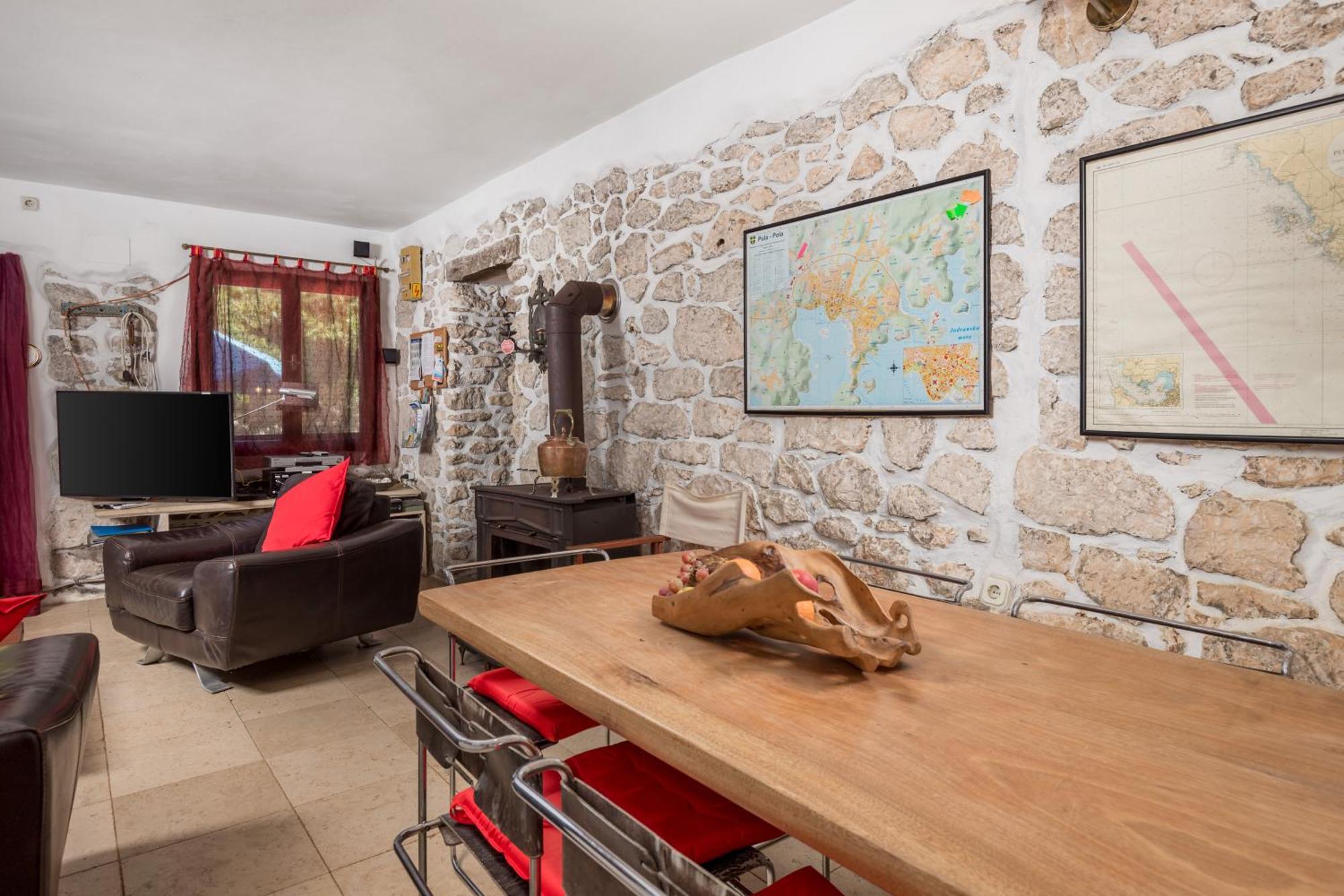 Holiday House Cave Romana Pula Exterior photo