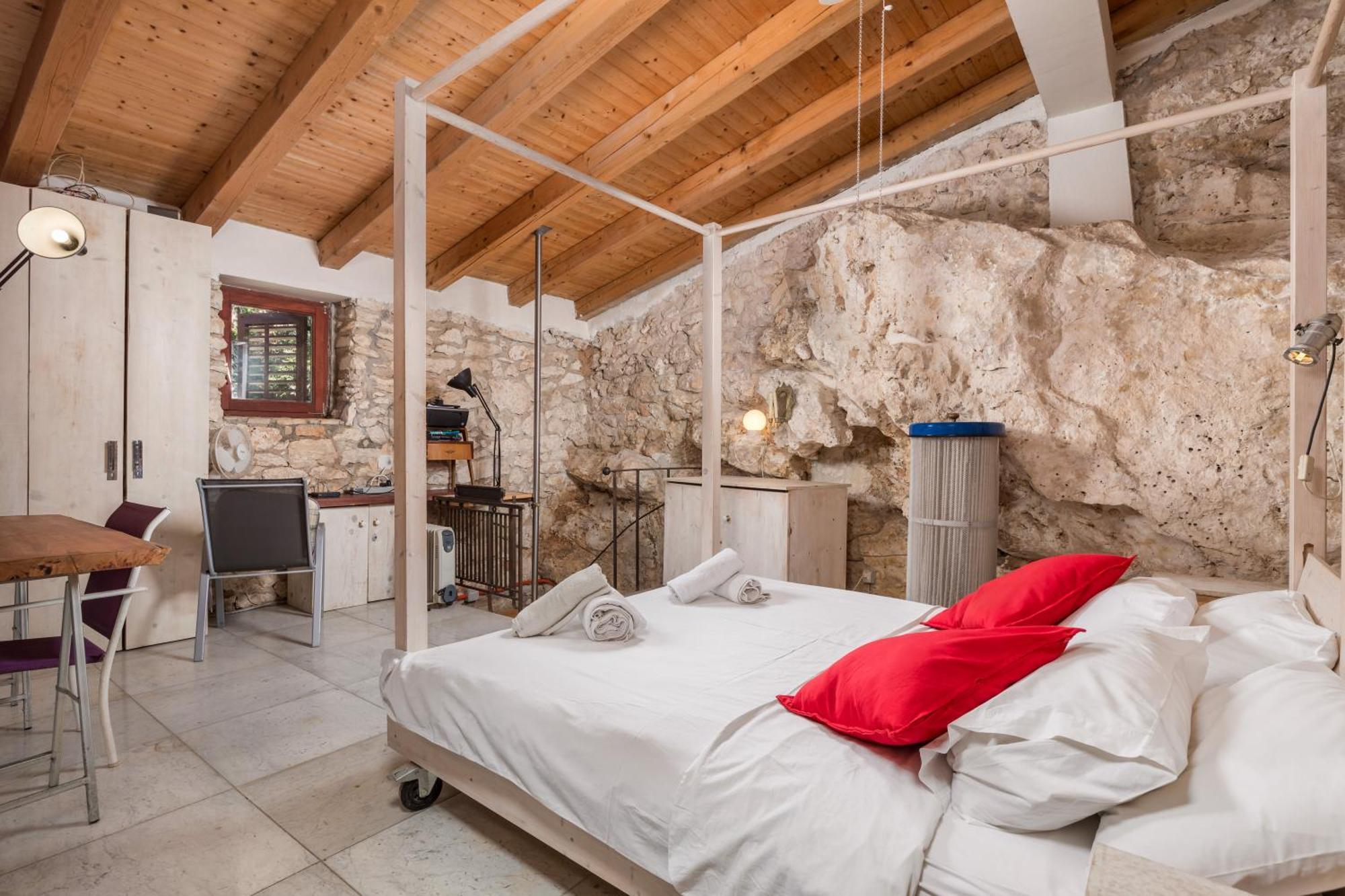 Holiday House Cave Romana Pula Exterior photo