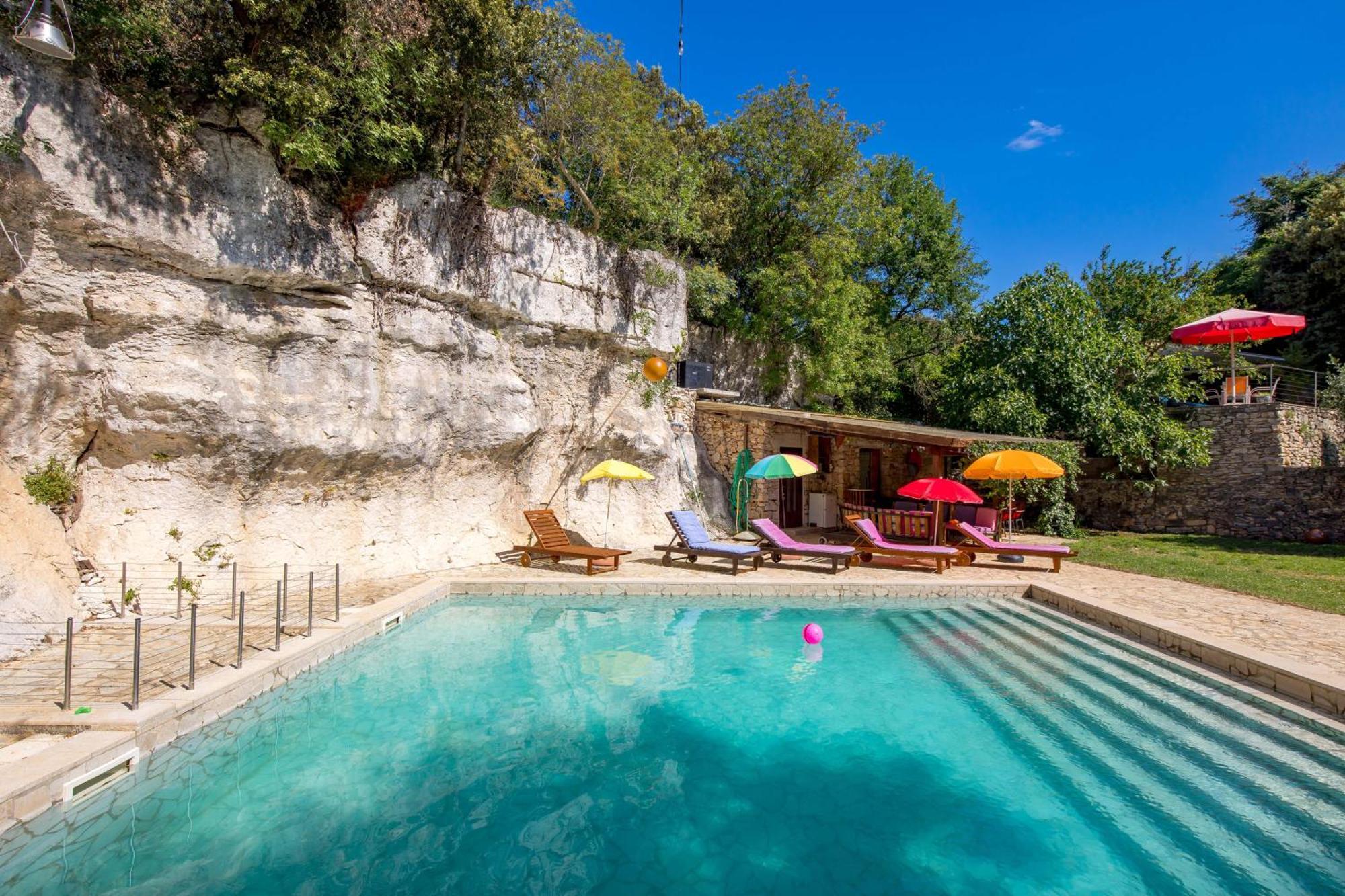 Holiday House Cave Romana Pula Exterior photo