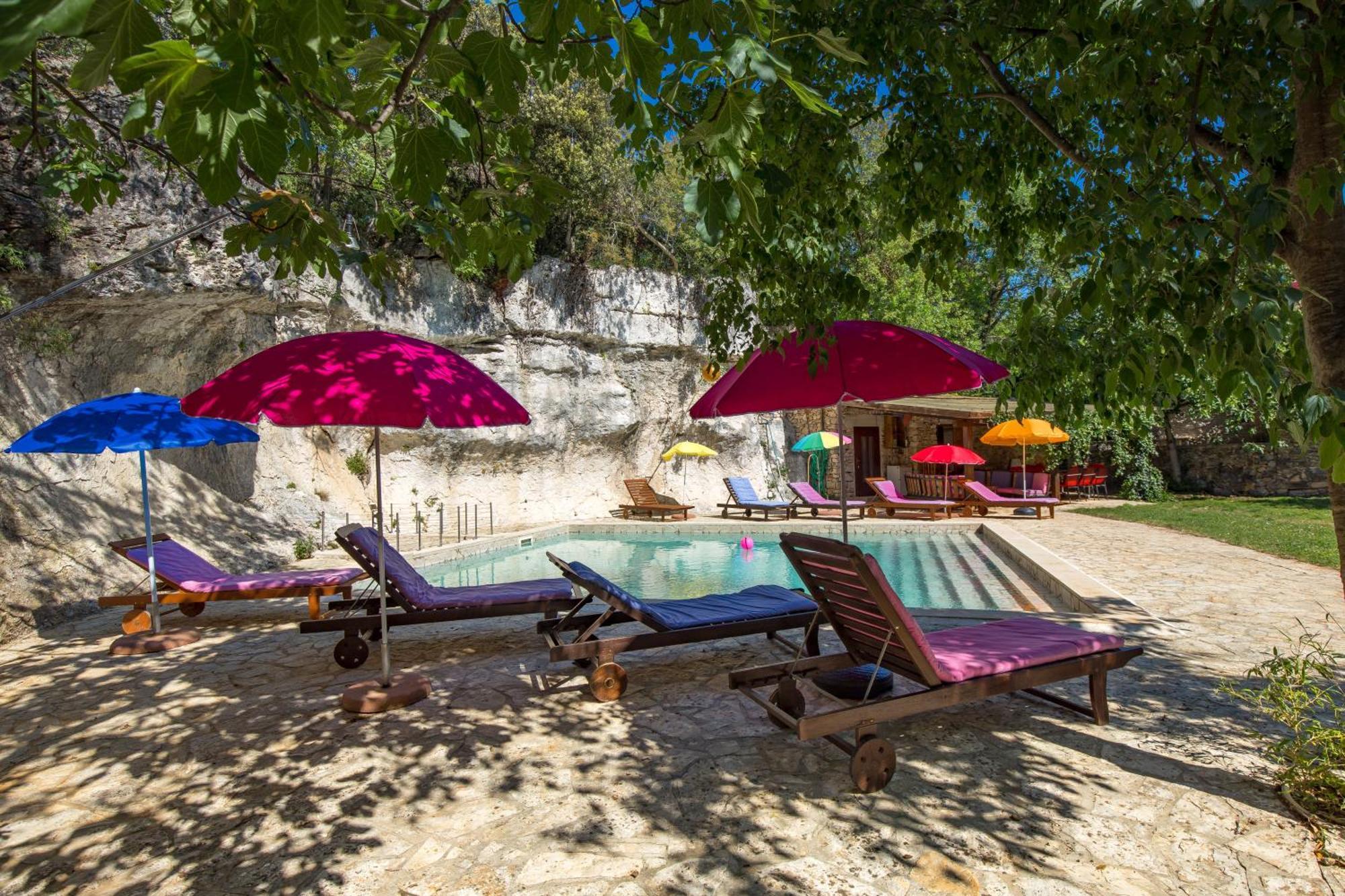 Holiday House Cave Romana Pula Exterior photo